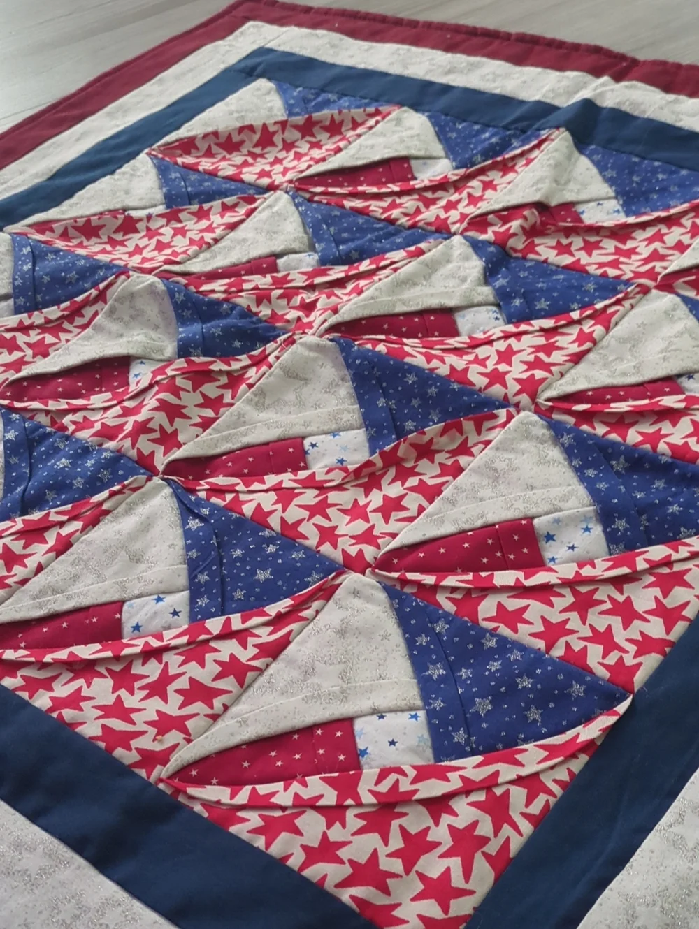 Handmade Patriotic Cathedral Window Quilt Wall Hanging 3D Americana Decor